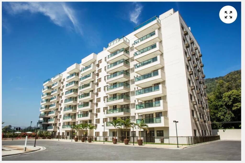 Apartamento Padrao Em Condominio Completo No Recreio